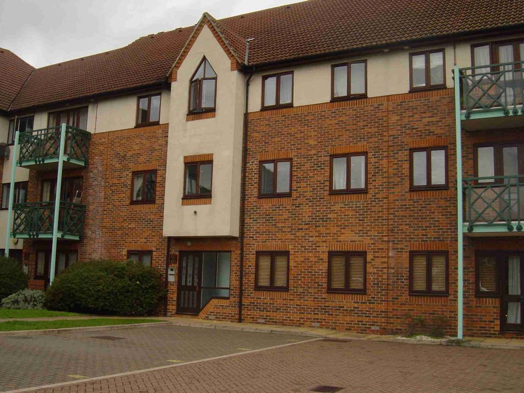 1 bed flat to rent in Upton Court Road, Slough SL3 Zoopla