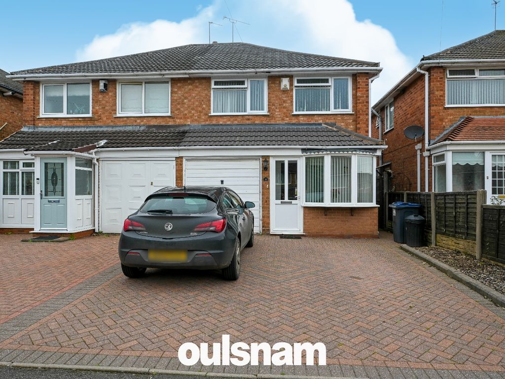 3 bed semidetached house for sale in Copse Close, Northfield