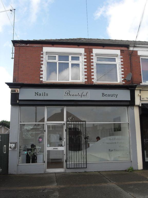 2 bed flat to rent in Ings Road, Hull HU8 Zoopla