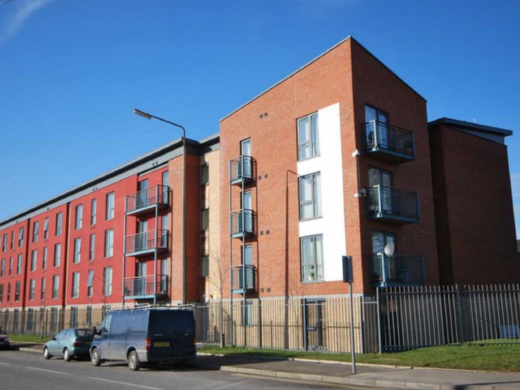 2 bed flat for sale in Ordsall Lane, Salford M5, £130,000 Zoopla