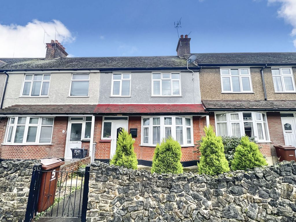3 bed terraced house for sale in Finchley Road, Grays RM17, £375,000