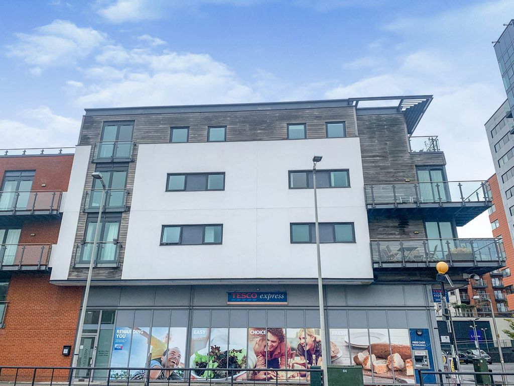 2 bed flat for sale in Ocean Way, Southampton SO14 Zoopla