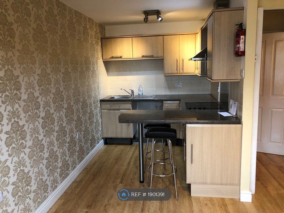 1 bed flat to rent in Quarry Rigg, BownessOnWindermere LA23, £700 pcm