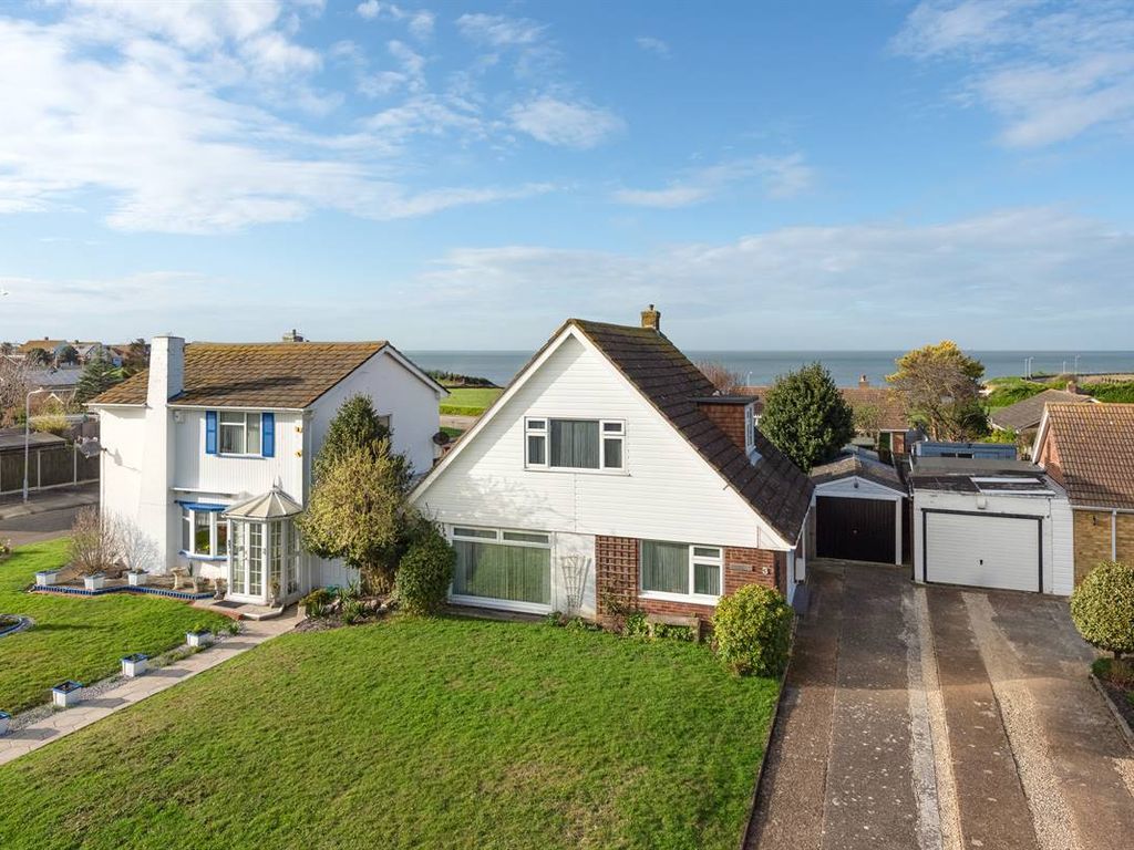 3 bed detached house for sale in Ocean Close, Birchington CT7, £525,000