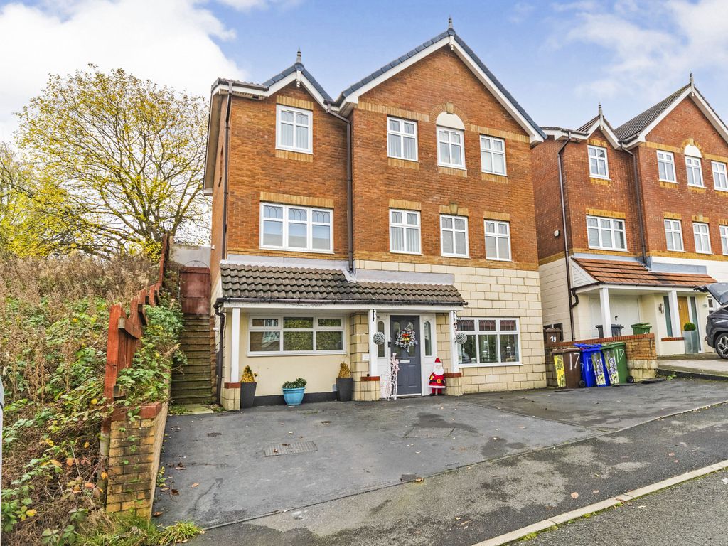 Standrick Hill Rise Stalybridge SK15  