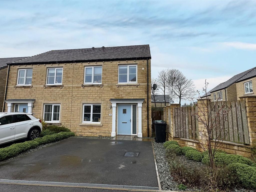 3 bed semidetached house for sale in Quarry Park, Idle, Bradford BD10, £265,000 Zoopla