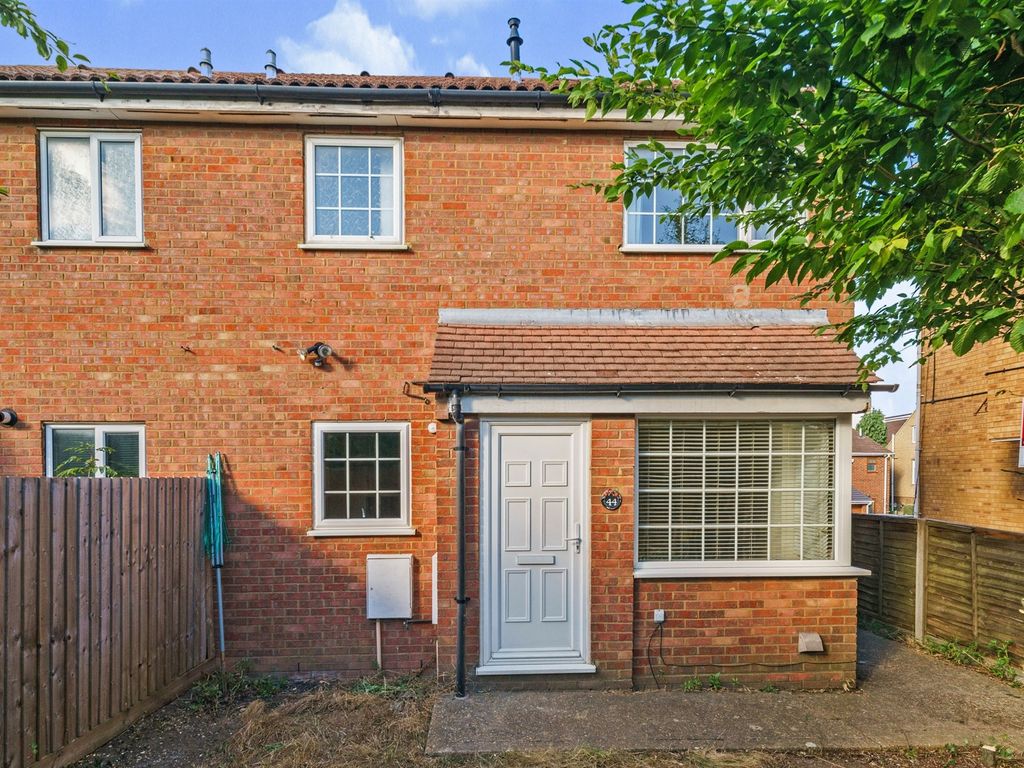 1 bed property for sale in Mount Pleasant Road, Leagrave, Luton LU3