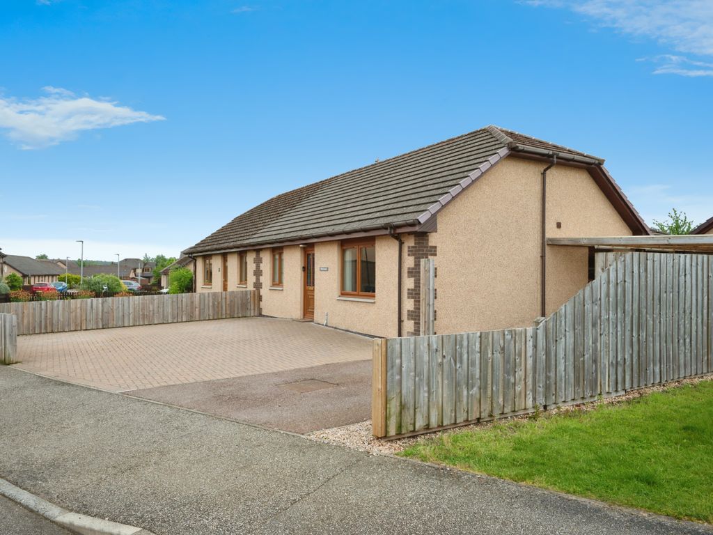 2 bed semidetached house for sale in West Newfield Park, Alness IV17
