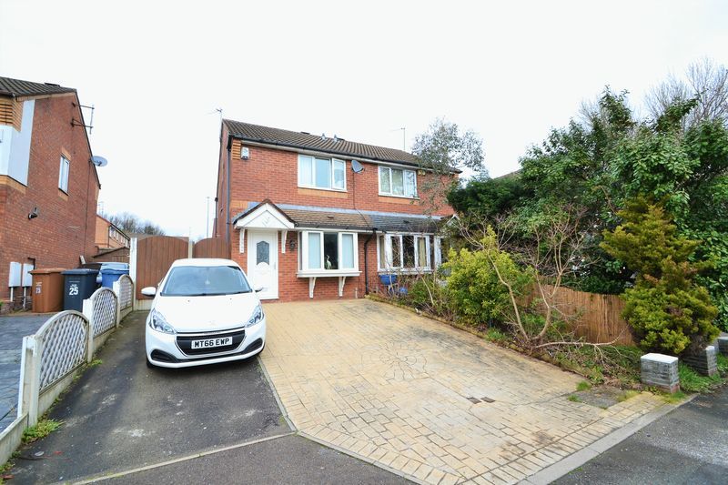 3 bed semidetached house to rent in Tenbury Close, Salford M6, £995 pcm Zoopla