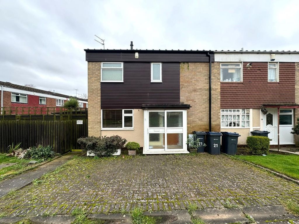 2 bed end terrace house for sale in The Leverretts, Handsworth