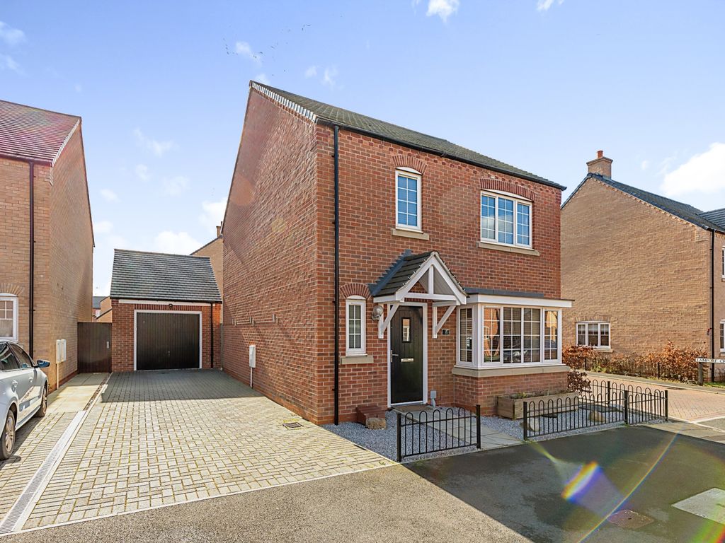 4 bed detached house for sale in Cottesbrooke Way, Raunds, Wellingborough NN9 Zoopla