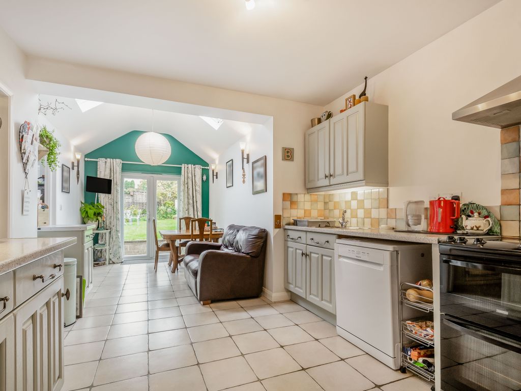 3 bed semidetached house for sale in Church Street, Meysey Hampton