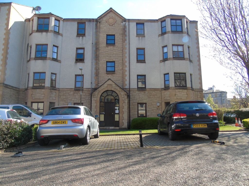 2 bed flat to rent in St Leonards Lane, Newington, Edinburgh EH8 Zoopla