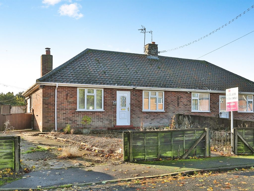 2 bed semidetached bungalow for sale in Spinners Close, Swaffham PE37, £180,000 Zoopla