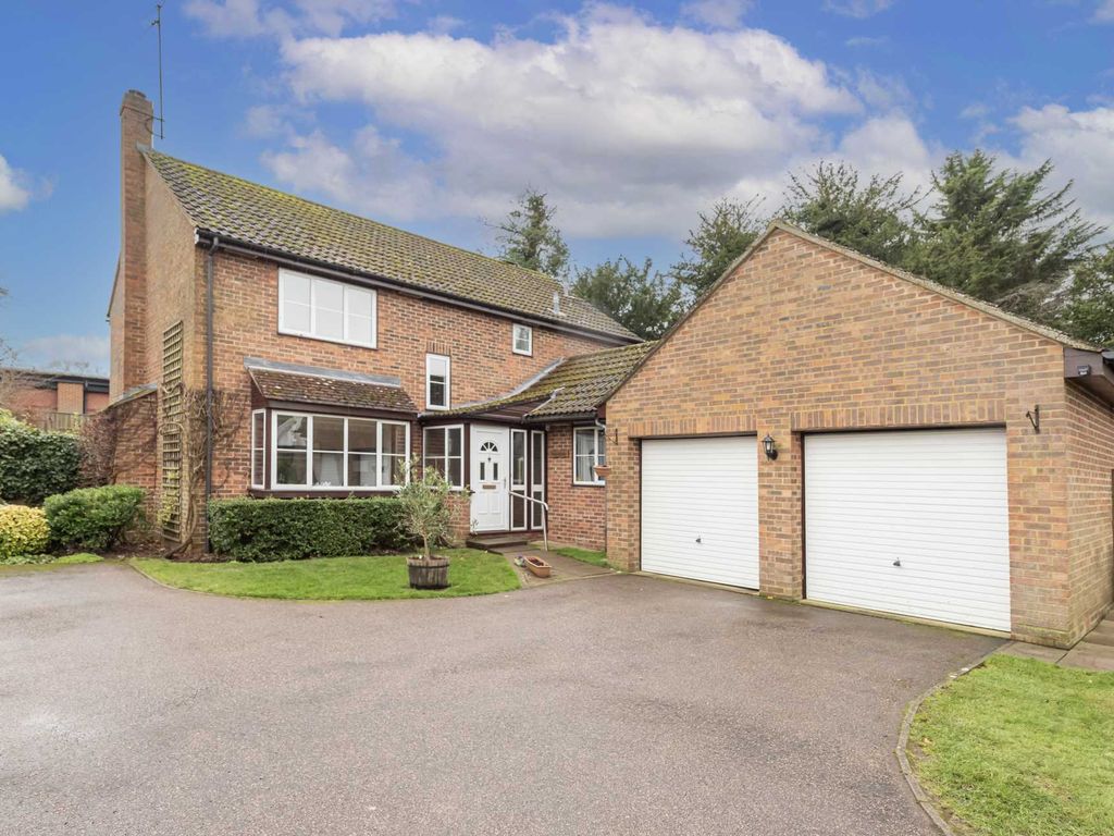 4 bed detached house for sale in London Road, Tring HP23, £995,000 Zoopla
