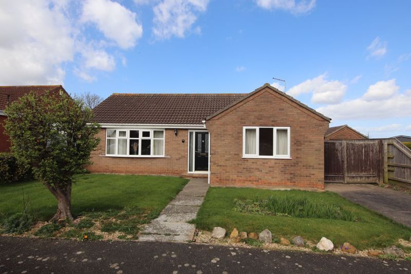 2 bed detached bungalow for sale in Plumtree Drive, Marshchapel, Grimsby DN36, £195,000 Zoopla