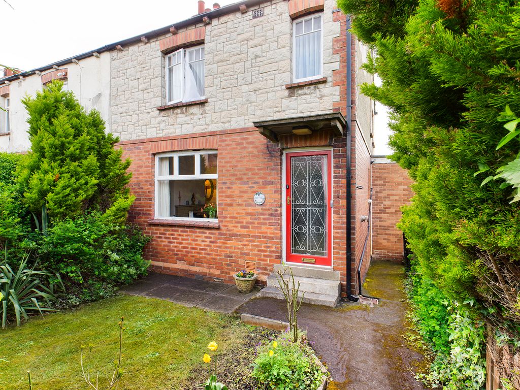 3 bed semidetached house for sale in Moorlands Avenue, Ossett WF5 Zoopla