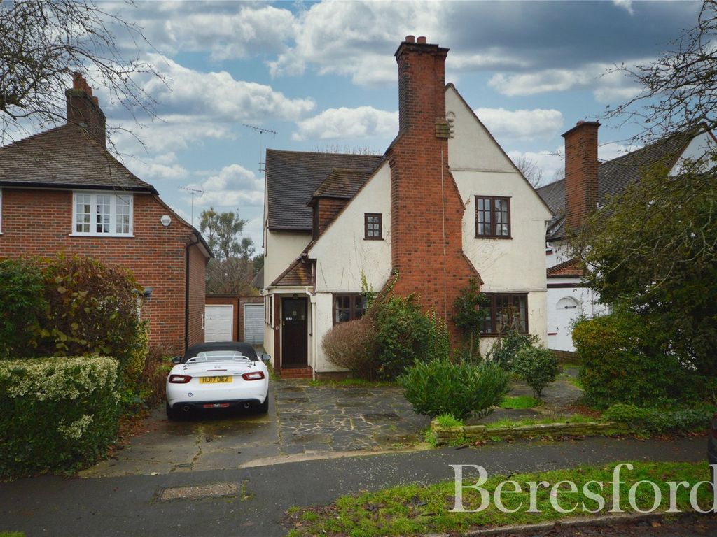 4 bed detached house for sale in Risebridge Road, Gidea Park RM2 Zoopla