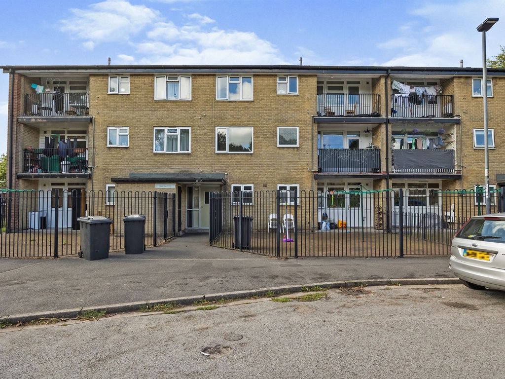 2 bed flat for sale in Quarn Way, Derby DE1 Zoopla