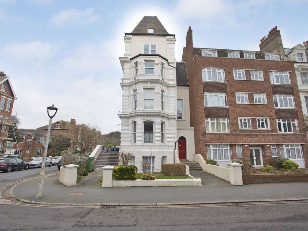 2 bed flat for sale in Castle Hill Avenue, Folkestone CT20 Zoopla