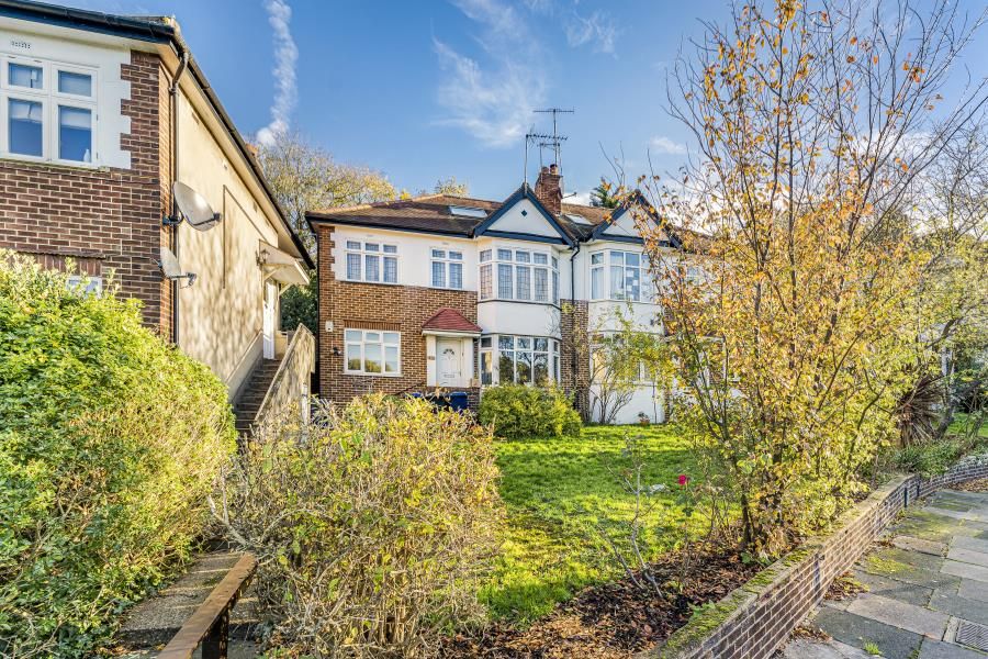 Sandall Close, London W5  