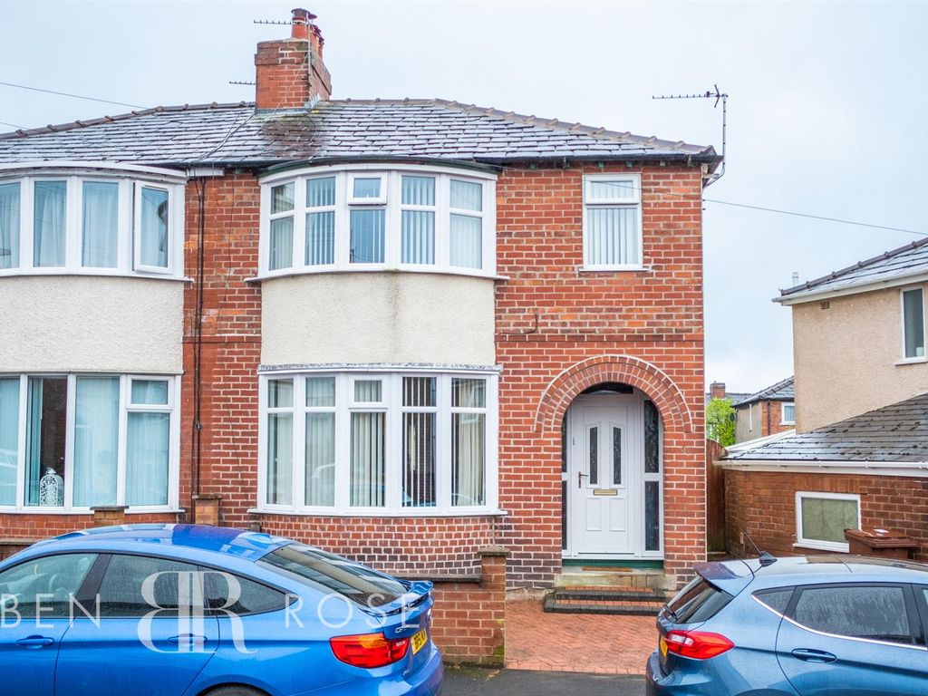 3 bed semidetached house for sale in Ash Grove, Chorley PR7 Zoopla