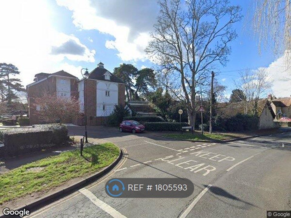 4 bed terraced house to rent in Medway Court, Aylesford ME20, £1,800