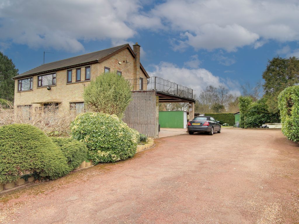 3 bed detached house for sale in Main Road, Parson Drove PE13 Zoopla