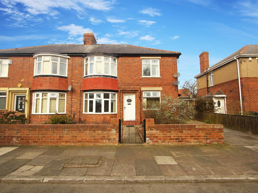 2 bed flat to rent in Closefield Grove, Whitley Bay NE25, £750 pcm Zoopla