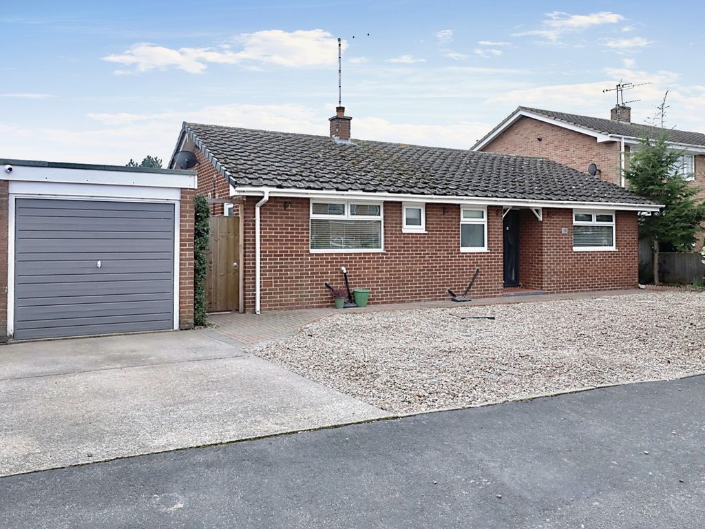 3 bed detached bungalow for sale in Arundel Drive, Ranskill, Retford