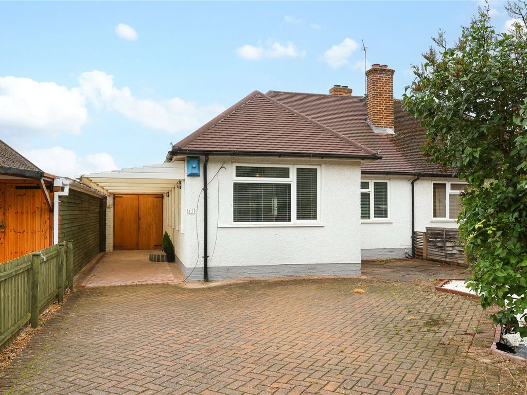 3 bed bungalow for sale in River Walk, WaltonOnThames KT12 Zoopla