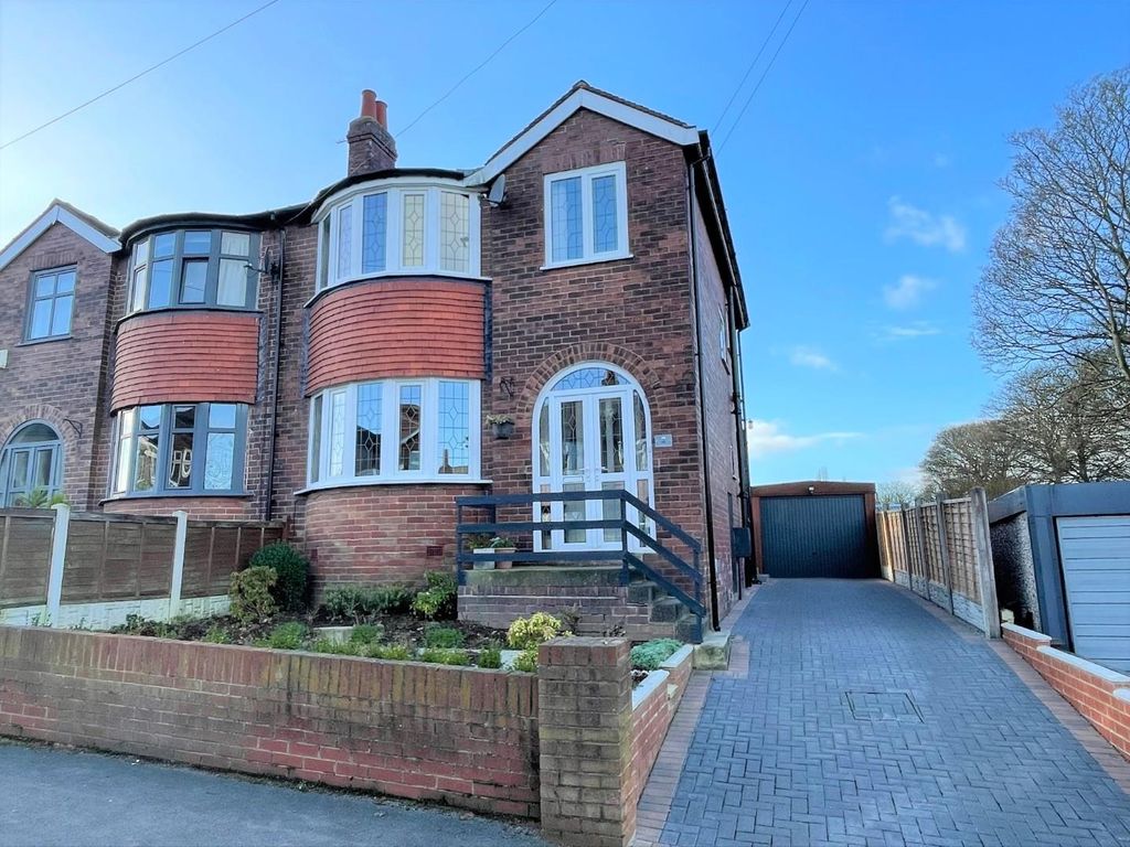 3 bed semidetached house for sale in Carlton Rise, Pudsey LS28 Zoopla
