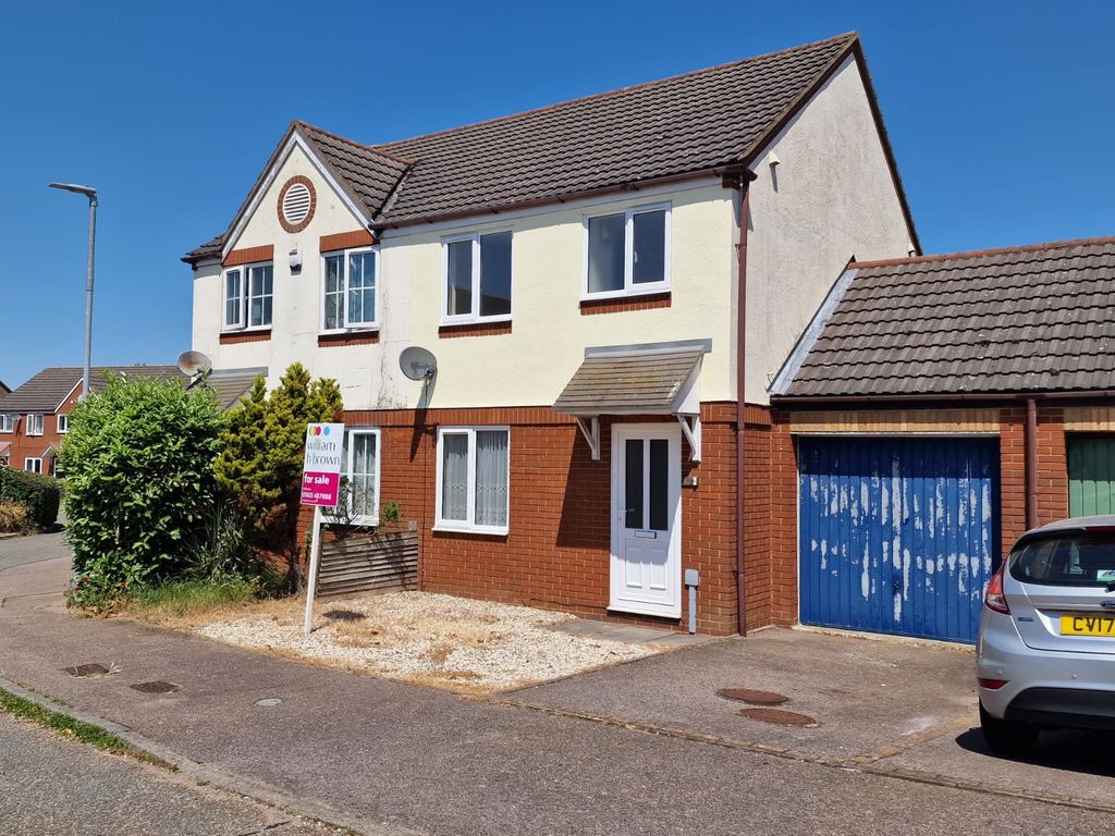 2 bed semidetached house for sale in Steeple Chase, Drayton, Norwich