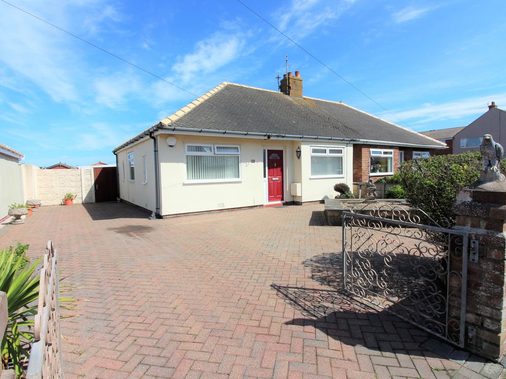 3 bed bungalow for sale in Green Drive, Cleveleys FY5 Zoopla