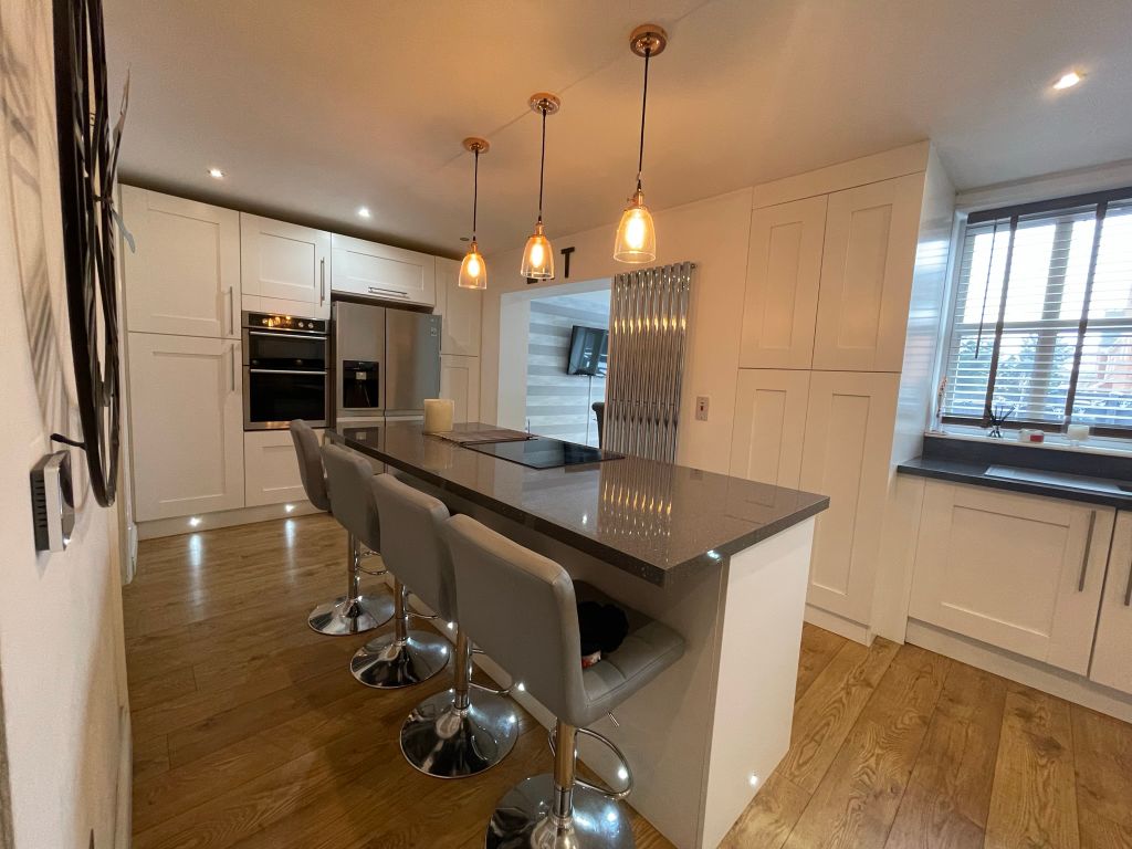 4 bed linkdetached house for sale in Dunton Lane, Biggleswade SG18