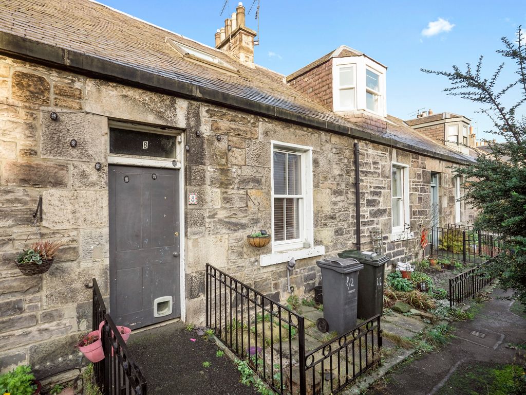 8 (Gf2) Pilrig Cottages, Arthur Street, Edinburgh EH6