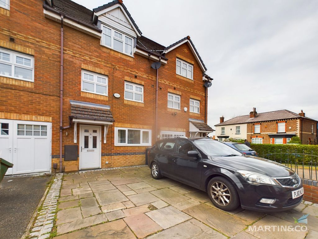 3 bed town house for sale in Westbank Road, Tranmere, Birkenhead CH42