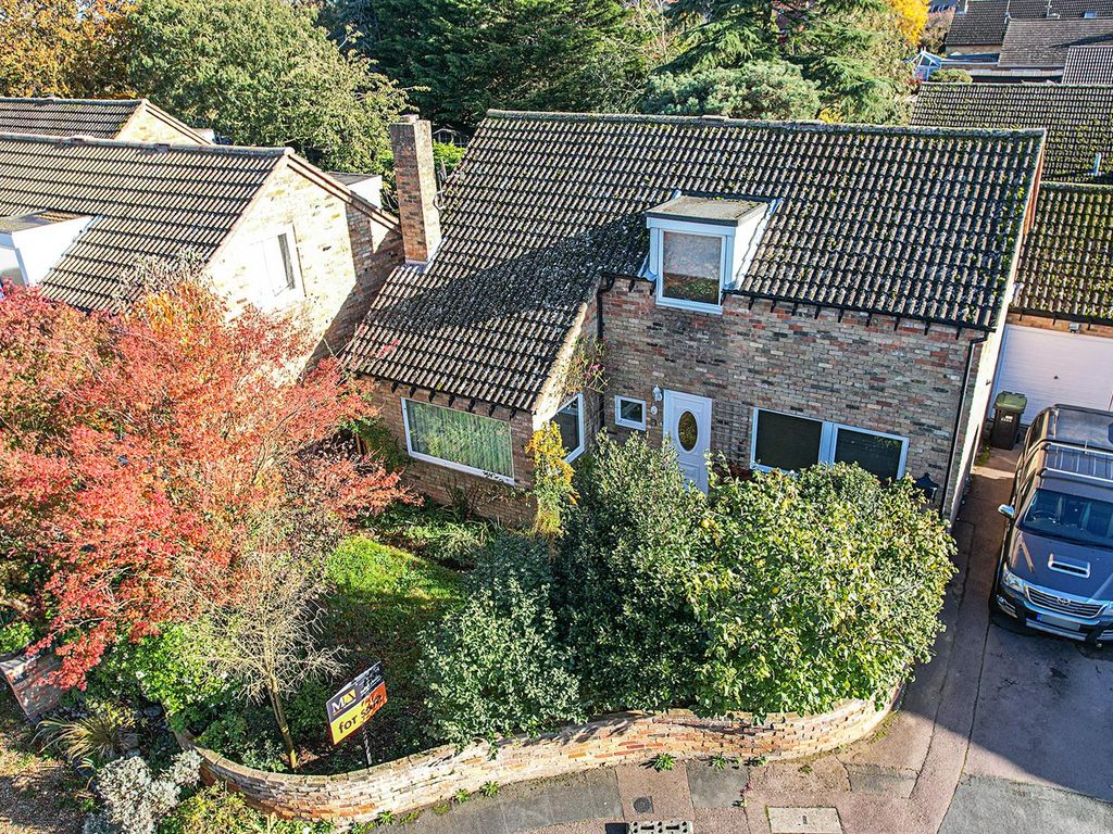 4 bed detached house for sale in St. Peters Place, Fordham, Ely CB7, £