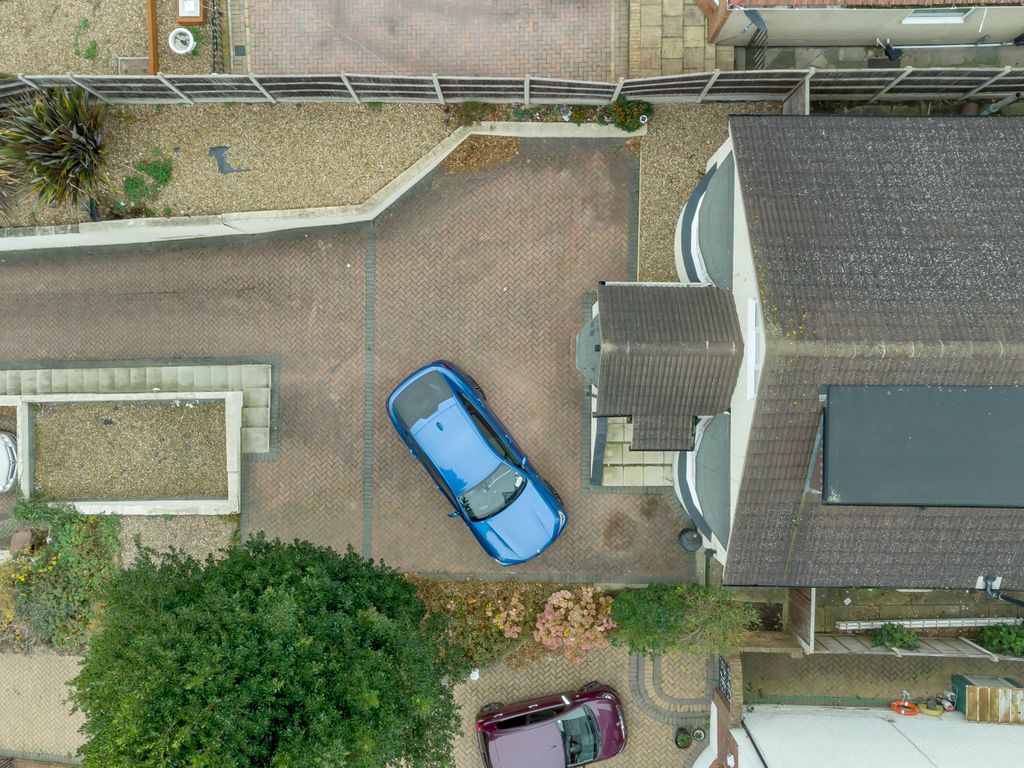 3 bed shared to rent in Watling Street, Strood, Rochester