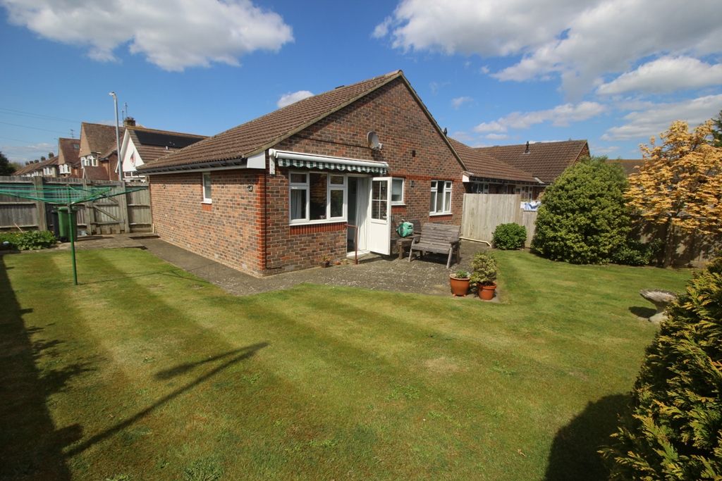 2 bed semidetached bungalow for sale in Scanlan Close, Lower