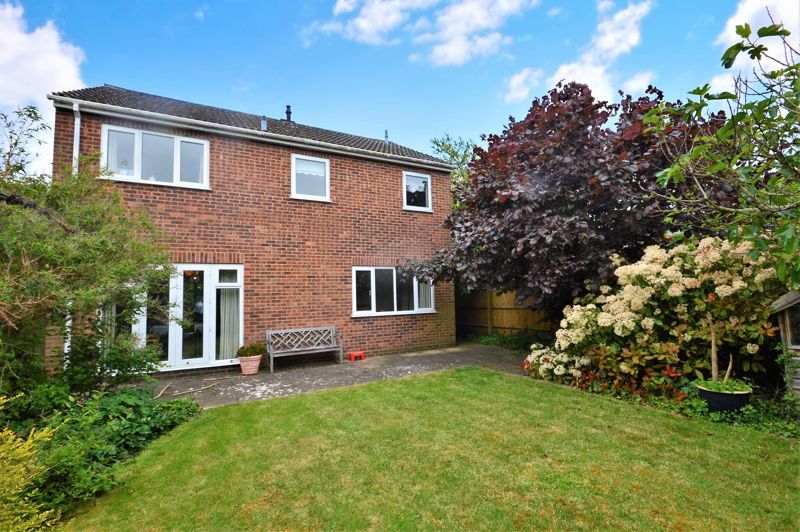 4 bed detached house for sale in Sheerstock, Haddenham, Aylesbury HP17