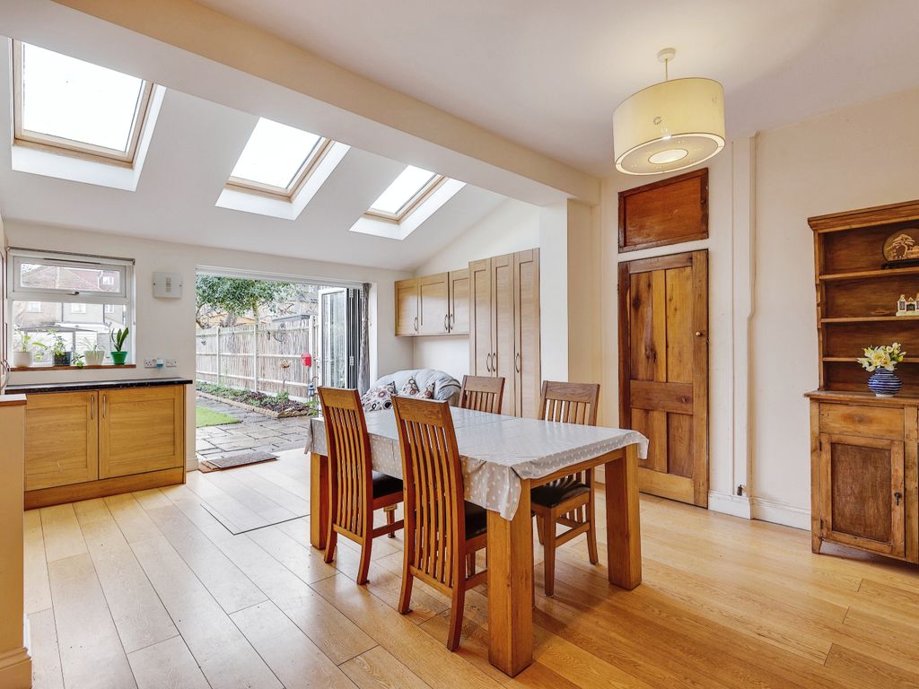 3 bed terraced house for sale in Bolton Road, Harrow HA1 Zoopla