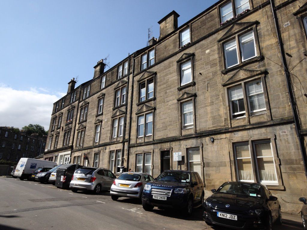 1 bed flat to rent in Dean Park Street, Edinburgh EH4, £1,050 pcm Zoopla
