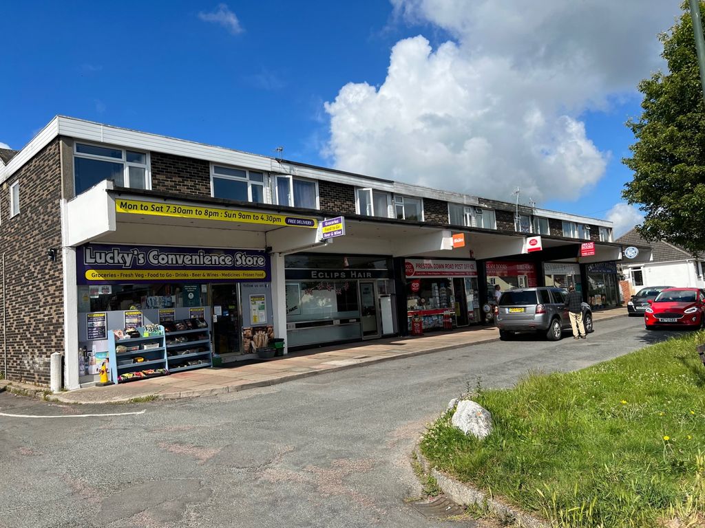 3 bed flat to rent in Preston Down Road, Preston, Paignton TQ3, £900