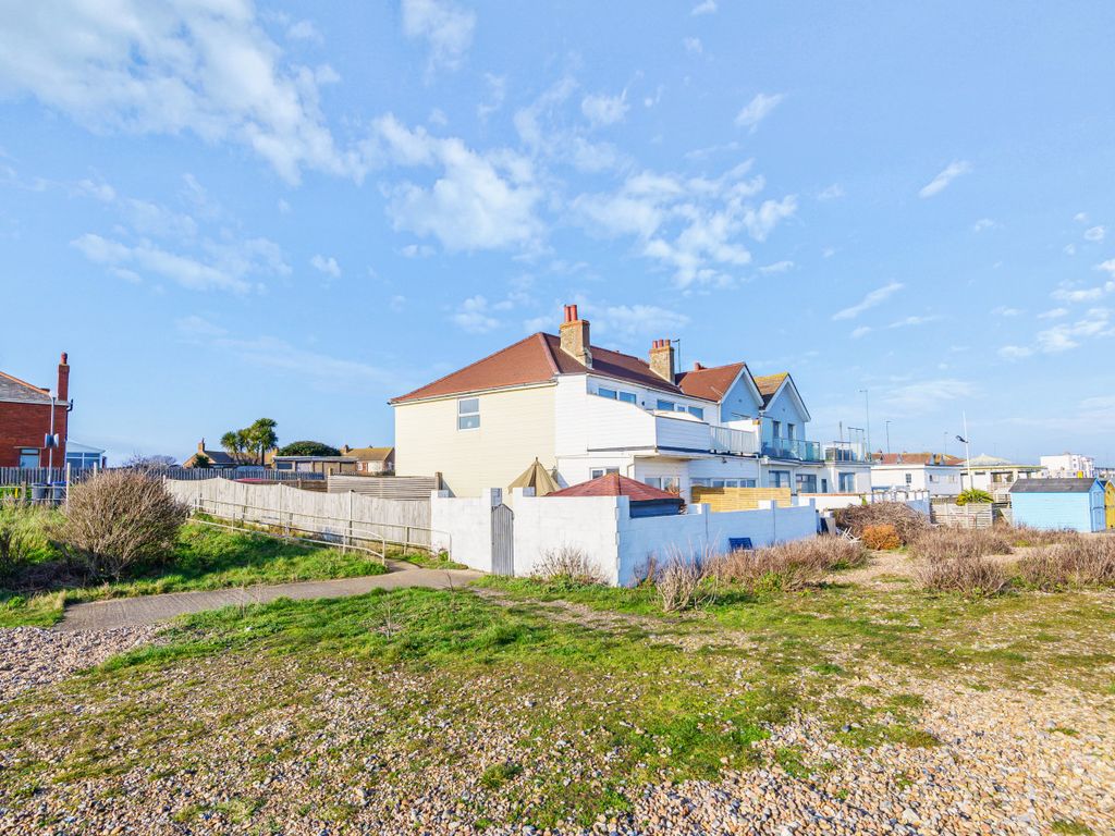 2 bed semidetached house for sale in Brighton Road, Lancing, West