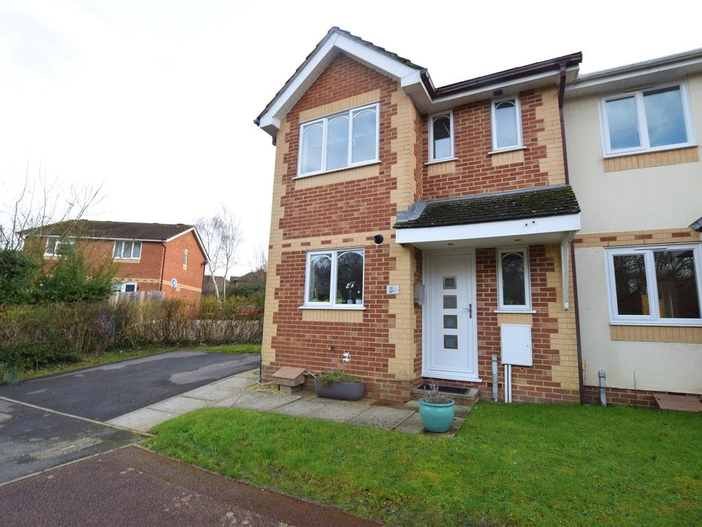 3 bed end terrace house for sale in Gondreville Gardens, Church