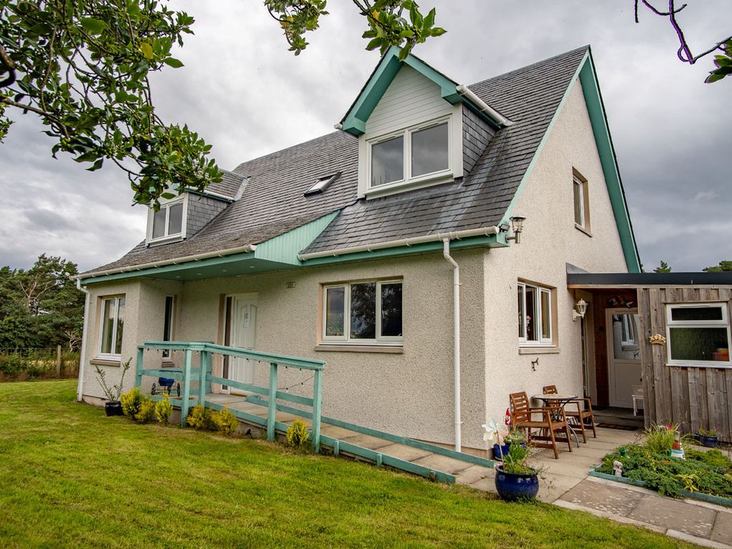 4 bed detached house for sale in Muir Of Balnagowan Ardersier, Nairn