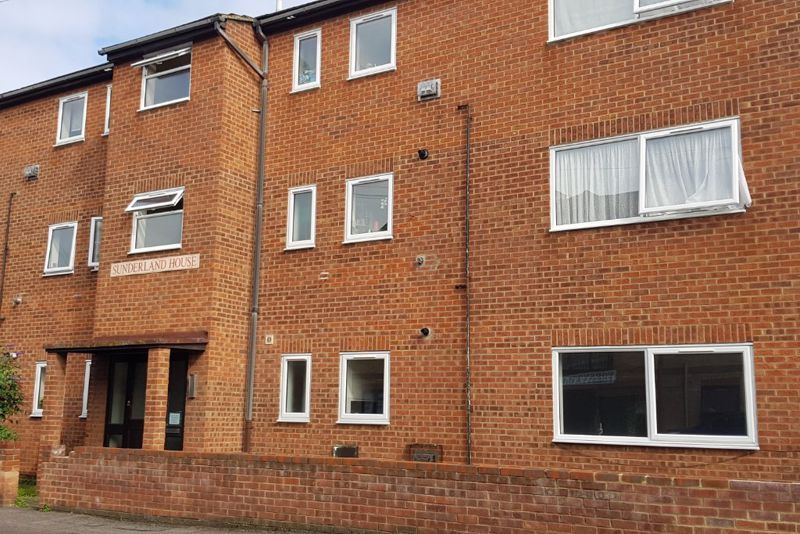 1 bed flat to rent in Strover Street, Gillingham ME7 Zoopla