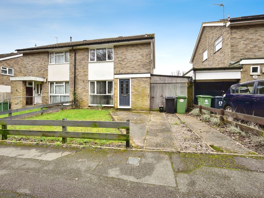3 bed semidetached house for sale in Graveney Road, Maidstone, Kent