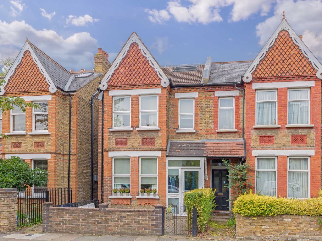 4 bed property for sale in Drayton Green, London W13 Zoopla
